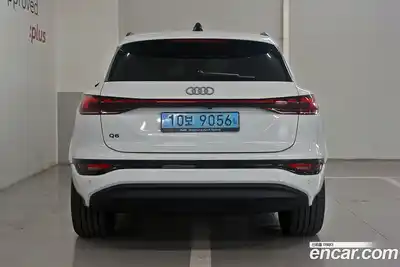 Audi Q6 e-tron 2025 Автомат в Москве № 343838, миниатюра 4