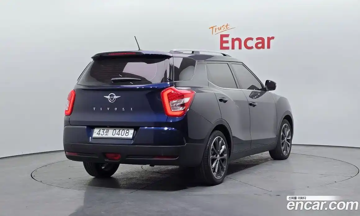 SsangYong TIBOLI 2017 1.6 Автомат в Москве № 34994, фото 1