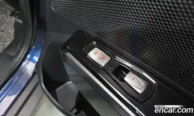 SsangYong TIBOLI 2017 1.6 Автомат в Москве № 34994, миниатюра 7