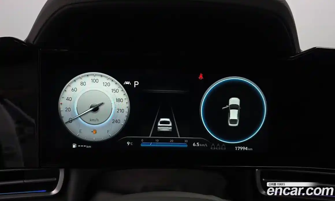 Hyundai Avante 2023 1.6 Автомат в Москве № 355492, фото 8