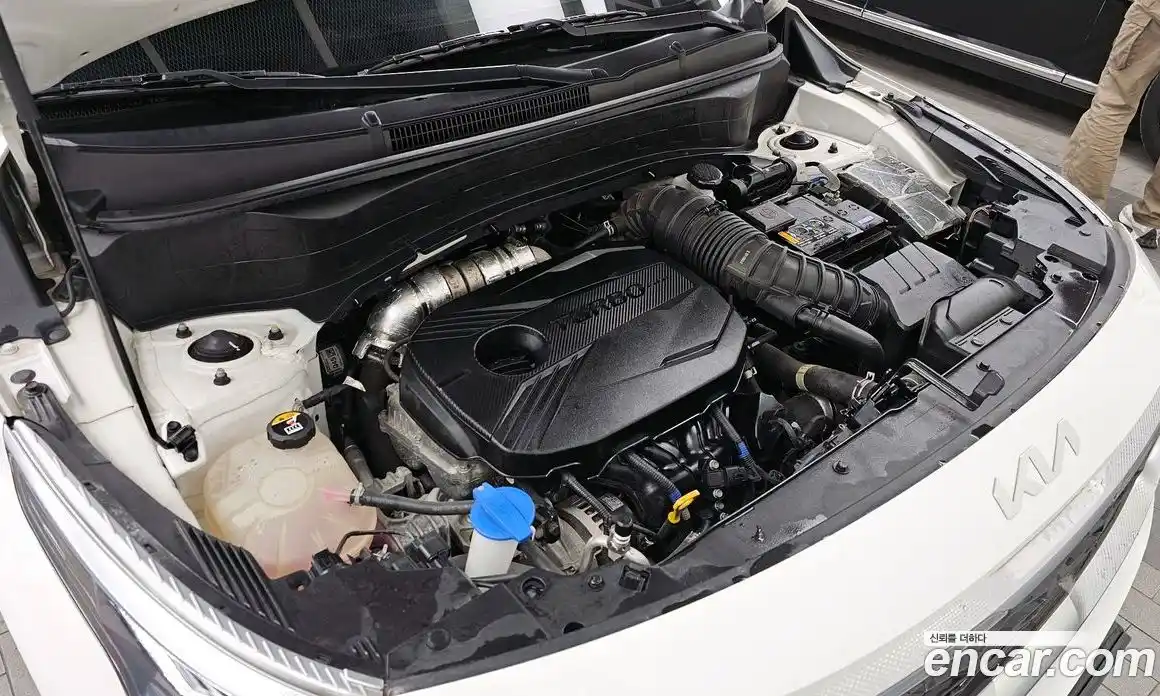 Kia Seltos 2023 1.6 Автомат в Москве № 359572, фото 6