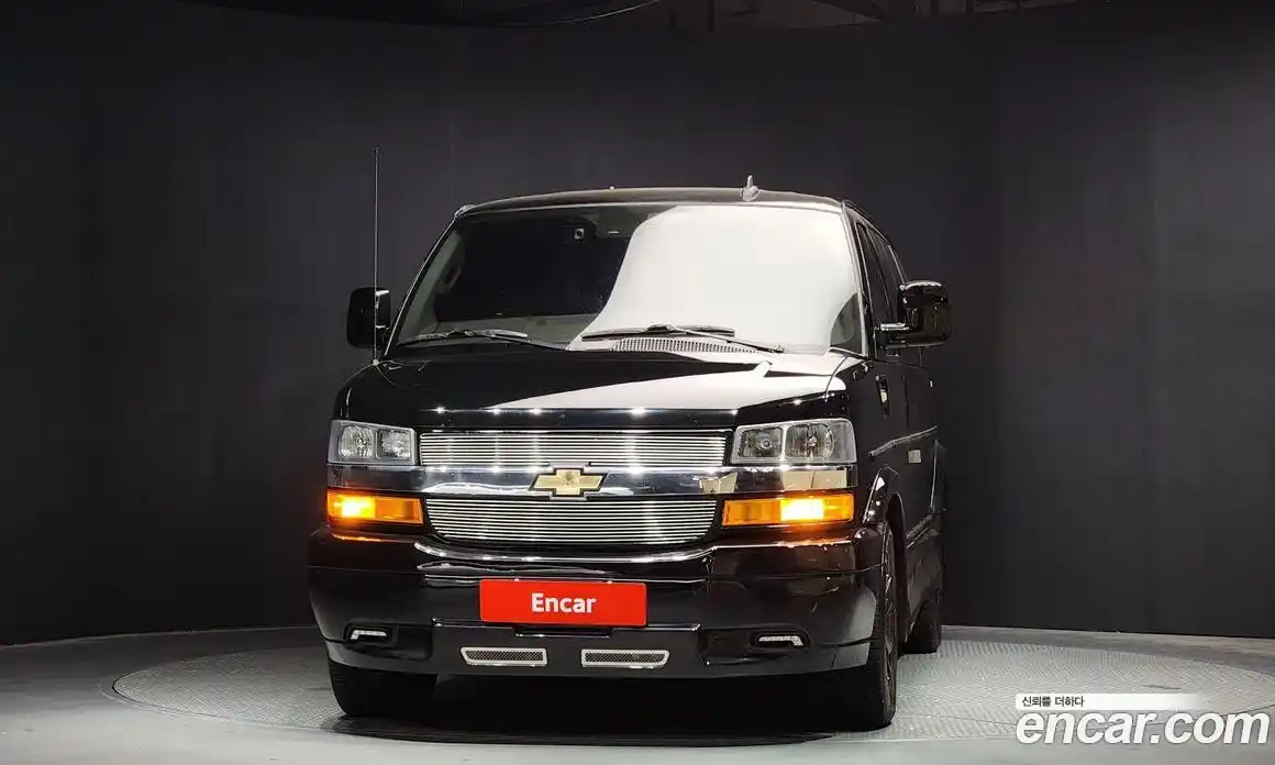 Chevrolet Express Van 2021 6.6 Автомат в Москве № 363517, фото 3