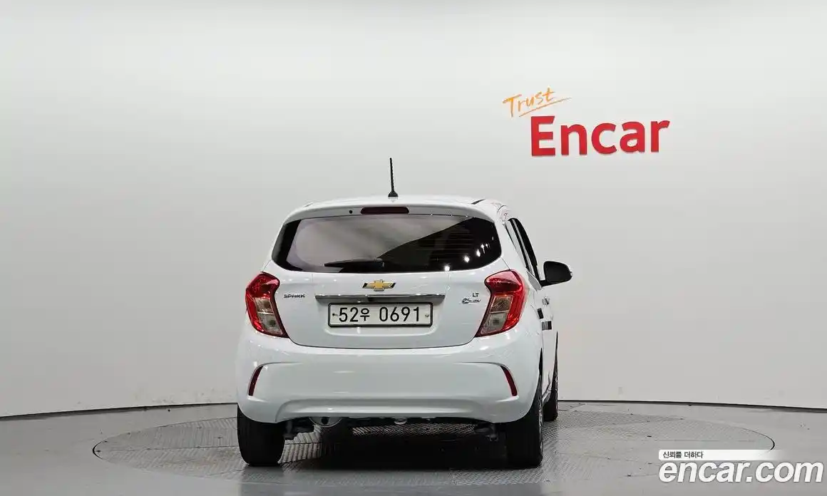 Chevrolet Spark 2016 1.0 Автомат в Москве № 36929, фото 18