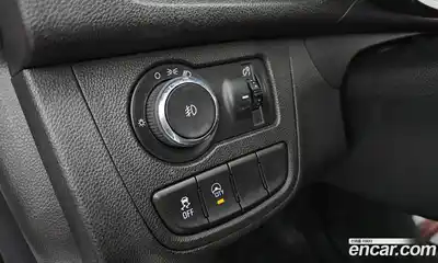 Chevrolet Spark 2016 1.0 Автомат в Москве № 36929, миниатюра 2