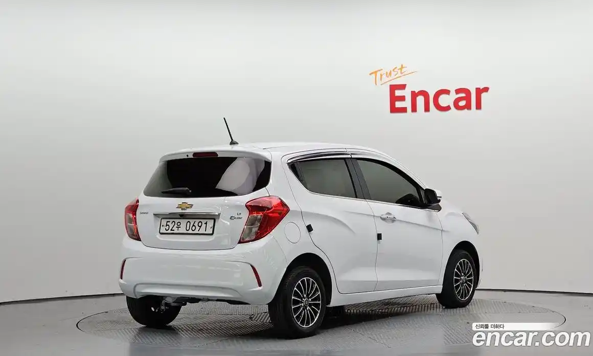 Chevrolet Spark 2016 1.0 Автомат в Москве № 36929, фото 5