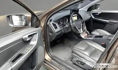 Volvo XC60 2017 2.0 Автомат в Москве № 373919, миниатюра 12