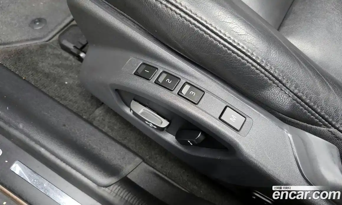 Volvo XC60 2017 2.0 Автомат в Москве № 373919, фото 18