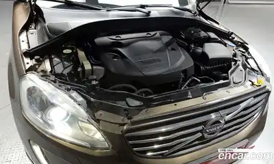 Volvo XC60 2017 2.0 Автомат в Москве № 373919, миниатюра 6