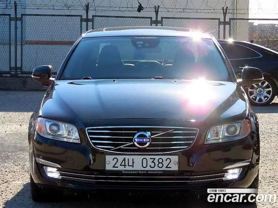 Volvo S80 2014 2.0 Автомат в Москве № 374099, фото 1