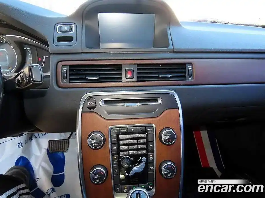 Volvo S80 2014 2.0 Автомат в Москве № 374099, фото 13