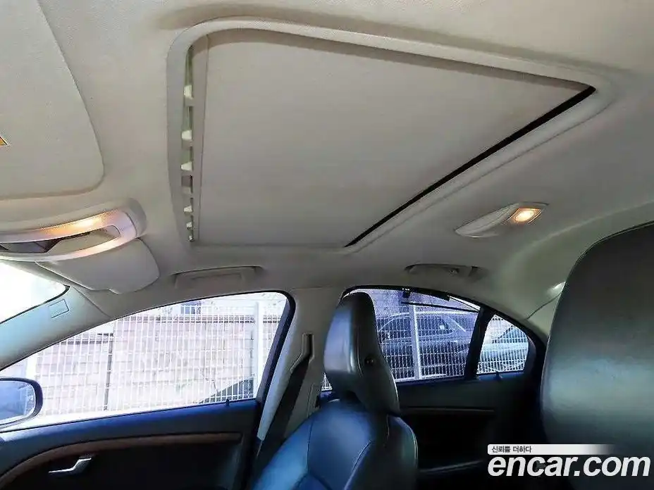 Volvo S80 2014 2.0 Автомат в Москве № 374099, фото 17