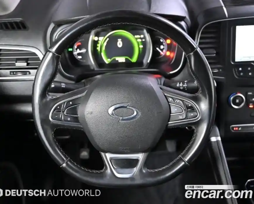 Renault QM6 2019 2.0 Автомат в Москве № 383884, фото 13