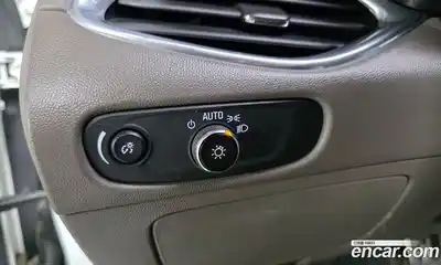 Chevrolet Malibu 2017 2.0 Автомат в Москве № 38473, миниатюра 2