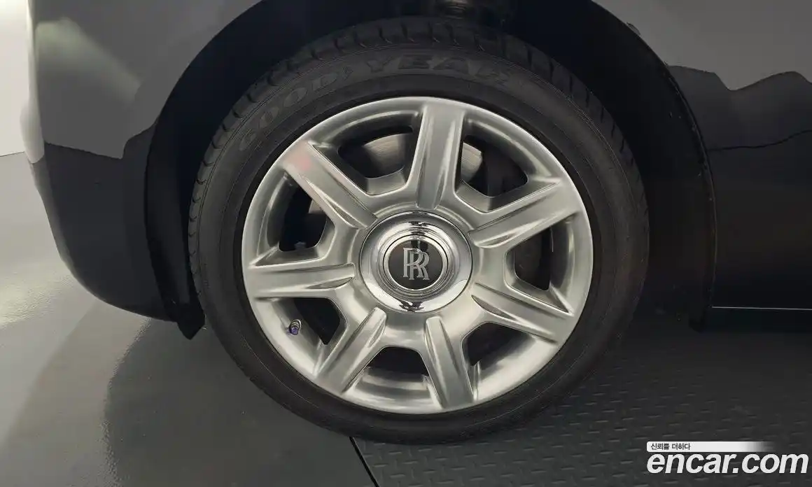 Rolls-Royce Ghost 2018 6.6 Автомат в Москве № 387499, фото 5