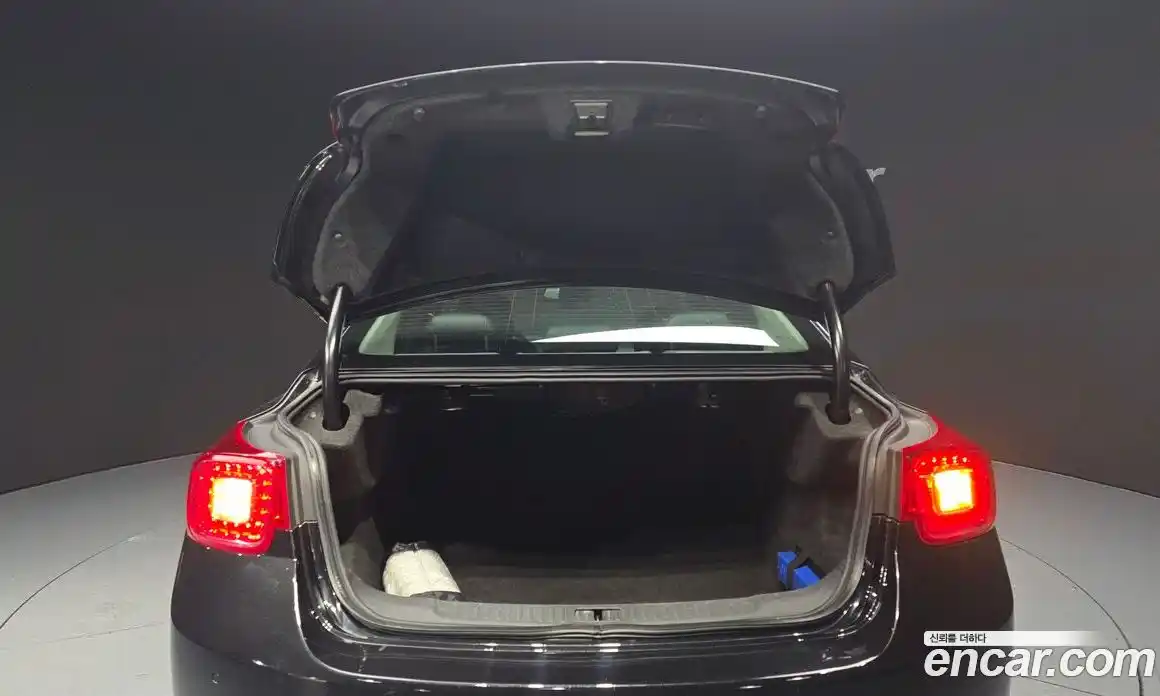 Chevrolet Malibu 2015 2.0 Автомат в Москве № 38772, фото 12