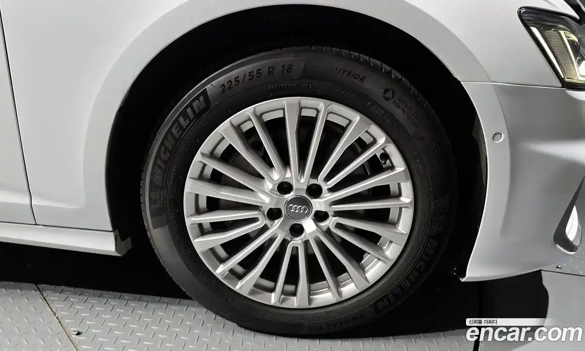 Audi A6 2020 2.0 Автомат в Москве № 391536, фото 5