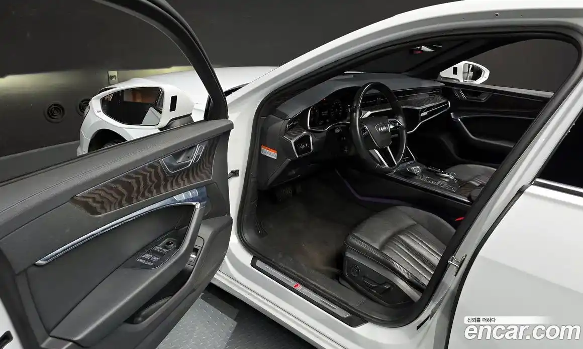 Audi A6 2020 2.0 Автомат в Москве № 391536, фото 10