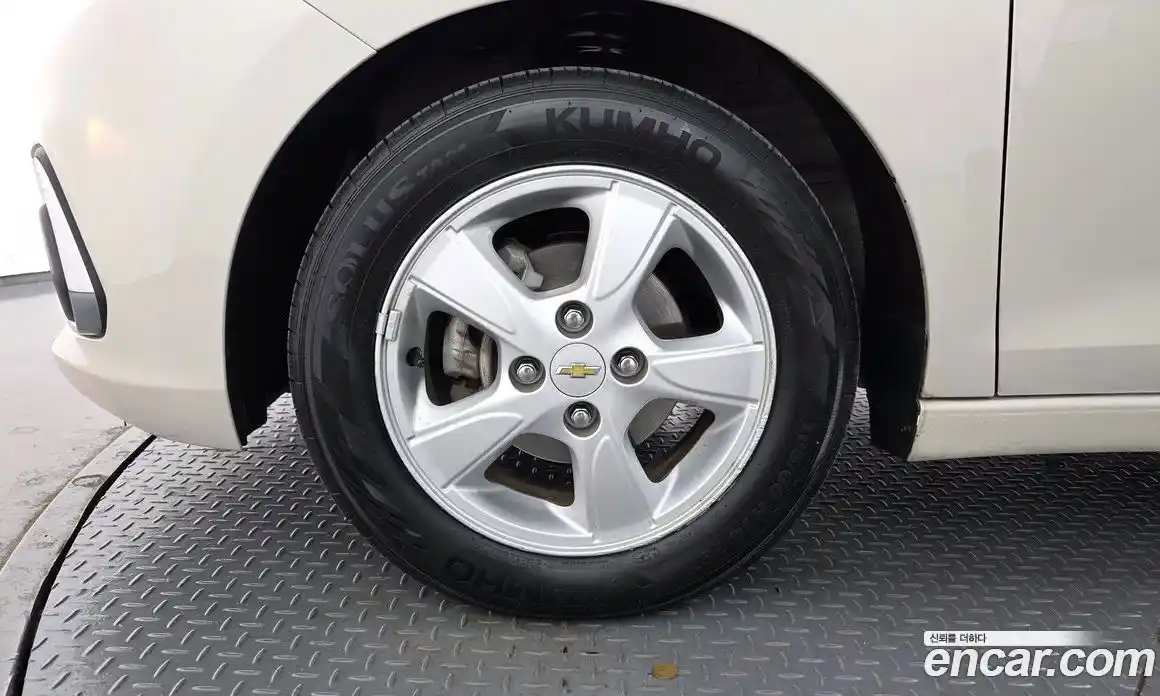 Chevrolet Spark 2016 1.0 Автомат в Москве № 39388, фото 13