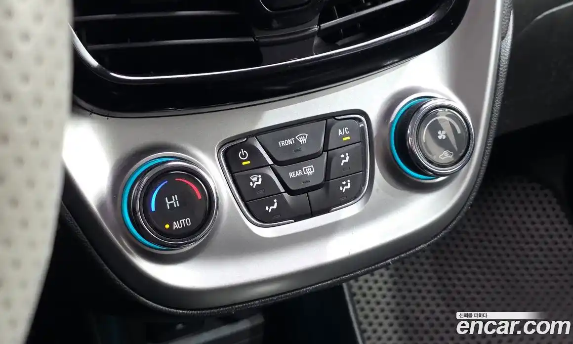 Chevrolet Spark 2016 1.0 Автомат в Москве № 39388, фото 7