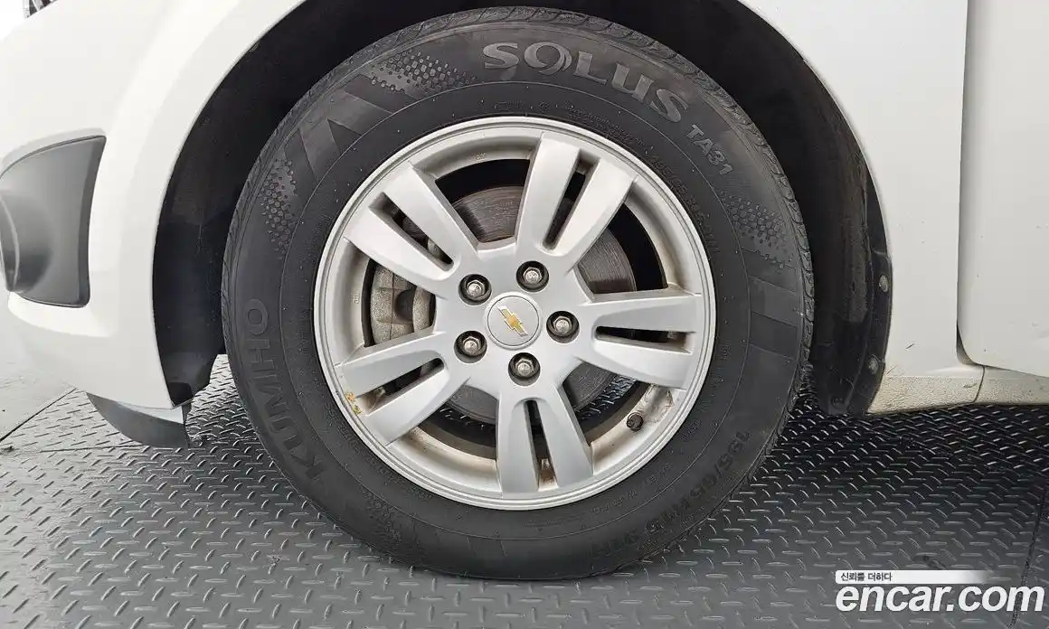 Chevrolet Aveo 2015 1.4 Автомат в Москве № 39413, фото 11