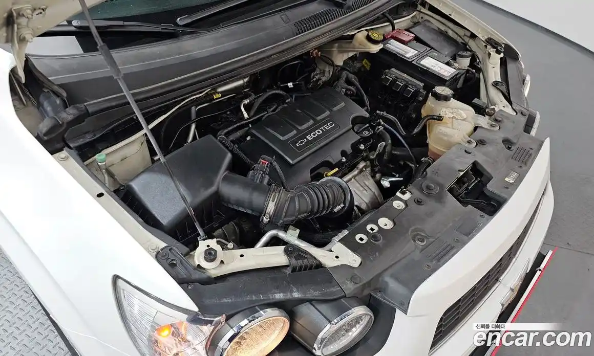 Chevrolet Aveo 2015 1.4 Автомат в Москве № 39413, фото 17