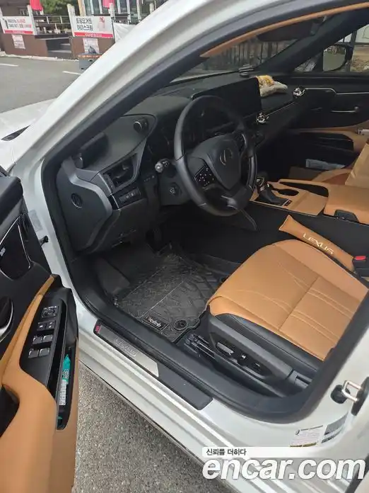 Lexus ES 2026 2.5 Автомат в Москве № 398712, фото 11