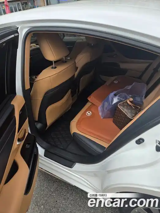 Lexus ES 2026 2.5 Автомат в Москве № 398712, фото 12