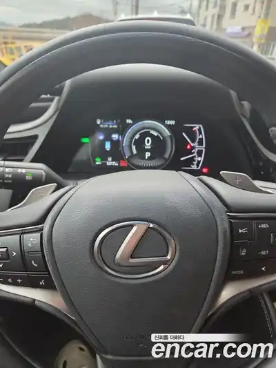 Lexus ES 2026 2.5 Автомат в Москве № 398712, миниатюра 7