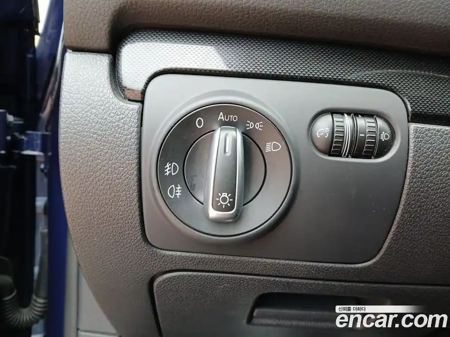 Volkswagen Golf 2011 2.0 Автомат в Москве № 401107, фото 19