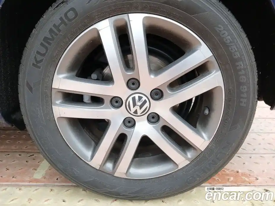 Volkswagen Golf 2011 2.0 Автомат в Москве № 401107, фото 20