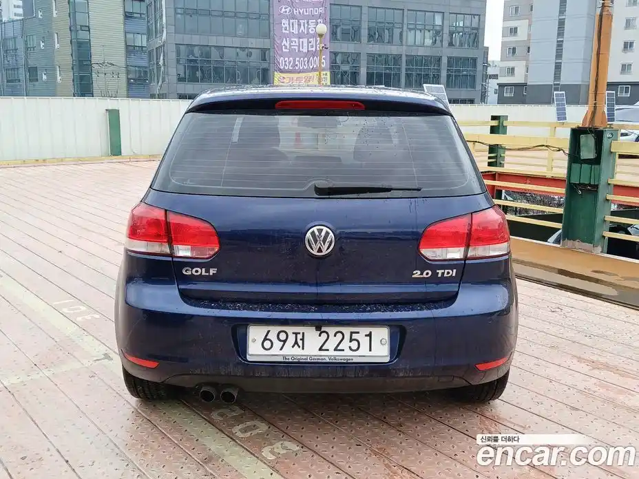Volkswagen Golf 2011 2.0 Автомат в Москве № 401107, фото 5