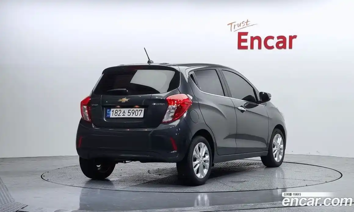 Chevrolet Spark 2019 1.0 Автомат в Москве № 40360, фото 12