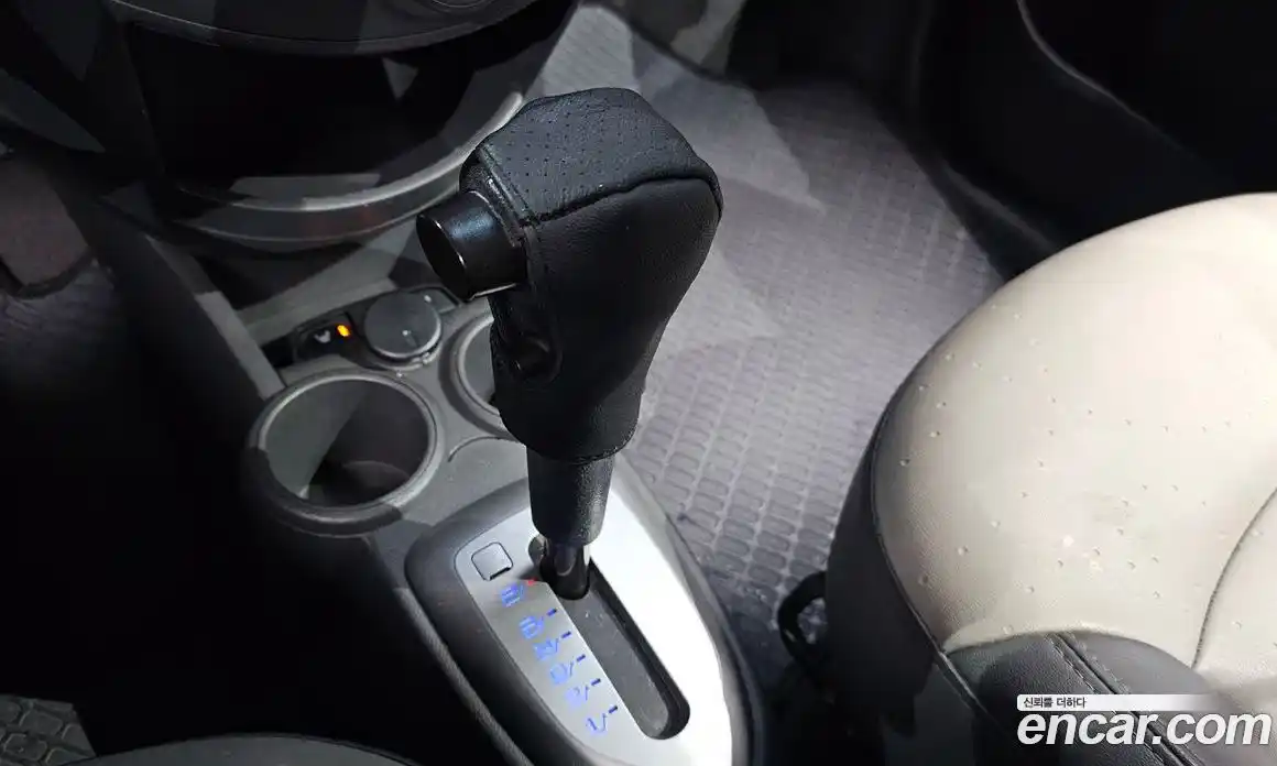 Chevrolet Spark 2012 1.0 Автомат в Москве № 41183, фото 9