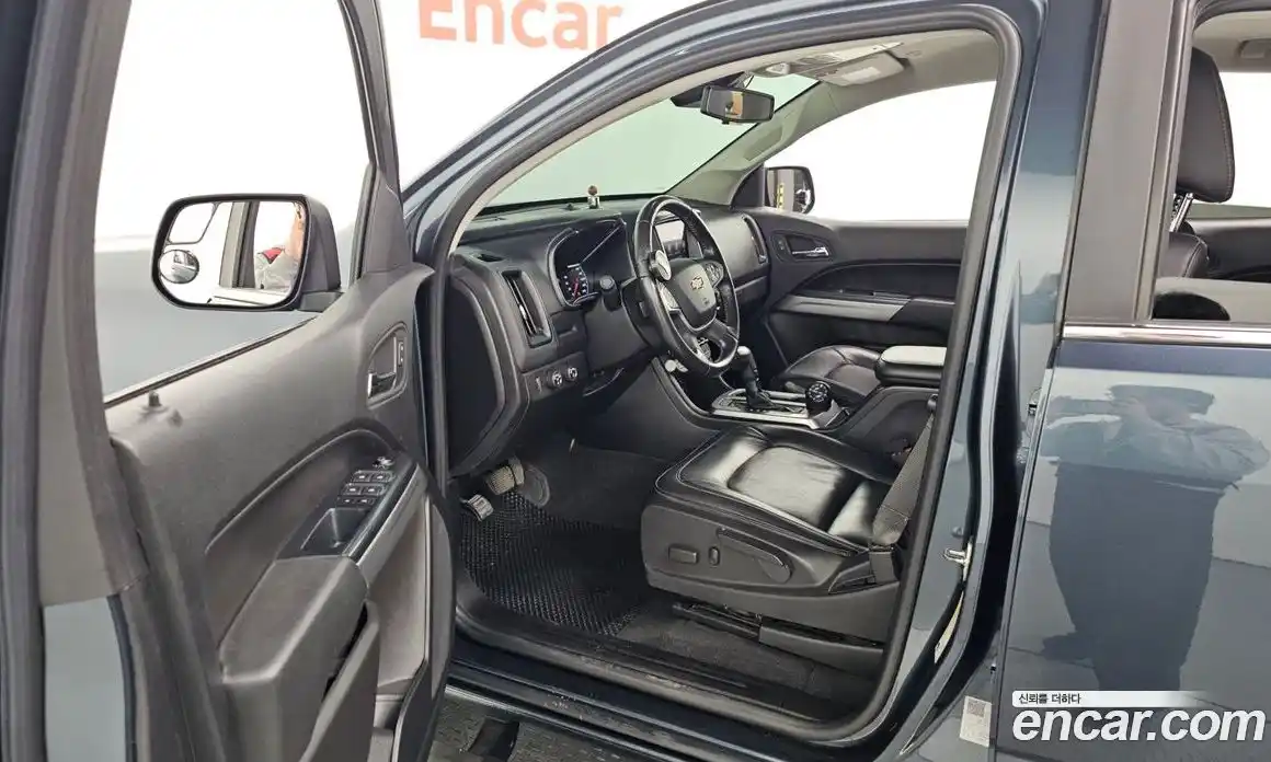 Chevrolet Colorado 2020 3.6 Автомат в Москве № 41187, фото 19