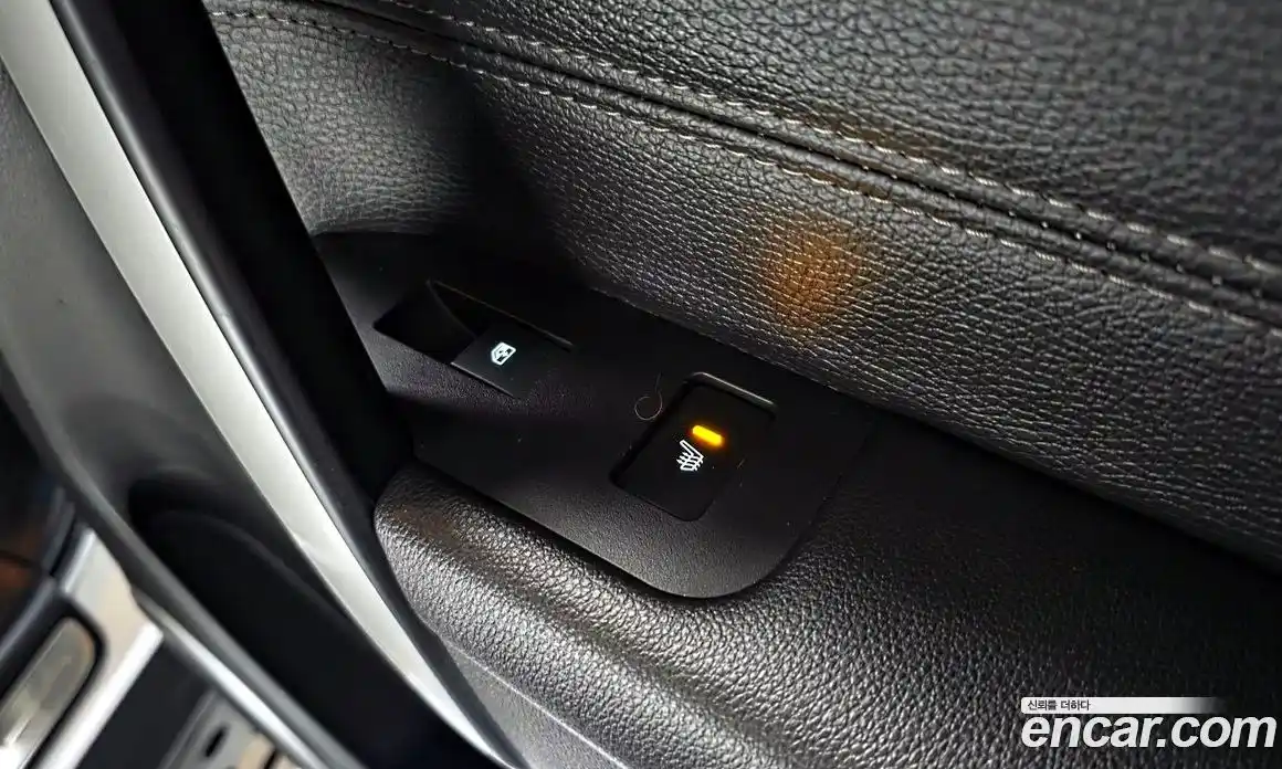 Chevrolet Captiva 2016 2.0 Автомат в Москве № 41922, фото 12