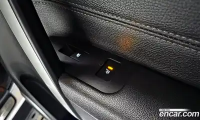 Chevrolet Captiva 2016 2.0 Автомат в Москве № 41922, миниатюра 12