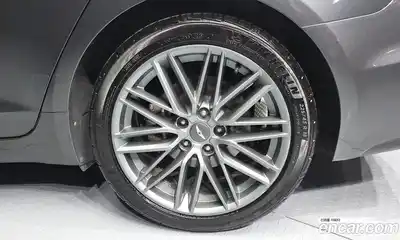 Genesis G70 2018 2.0 Автомат в Москве № 419501, миниатюра 5