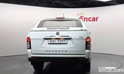 SsangYong Korando 2016 2.0 Автомат в Москве № 421405, миниатюра 4