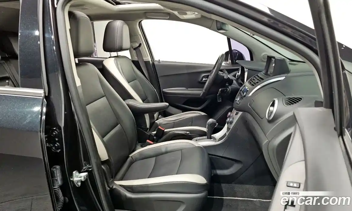 Chevrolet Trax 2016 1.4 Автомат в Москве № 422326, фото 12