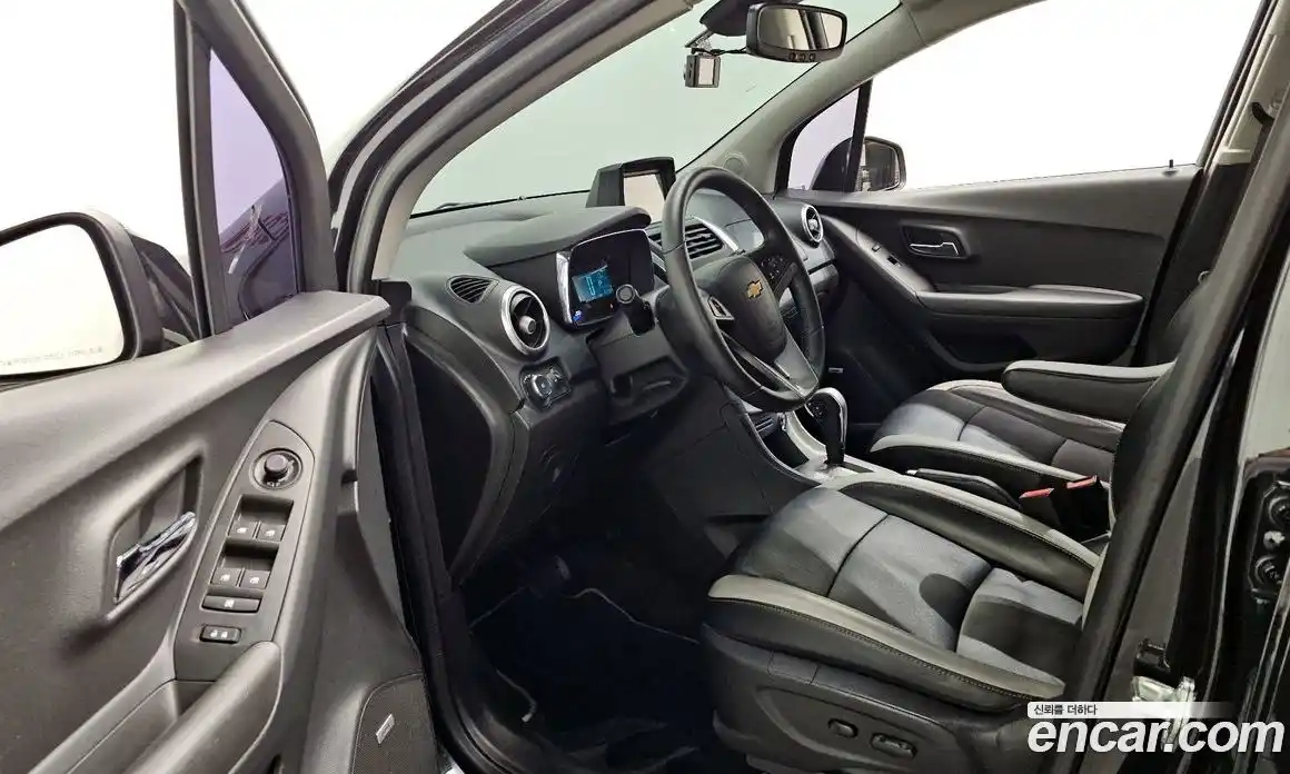 Chevrolet Trax 2016 1.4 Автомат в Москве № 422326, фото 10