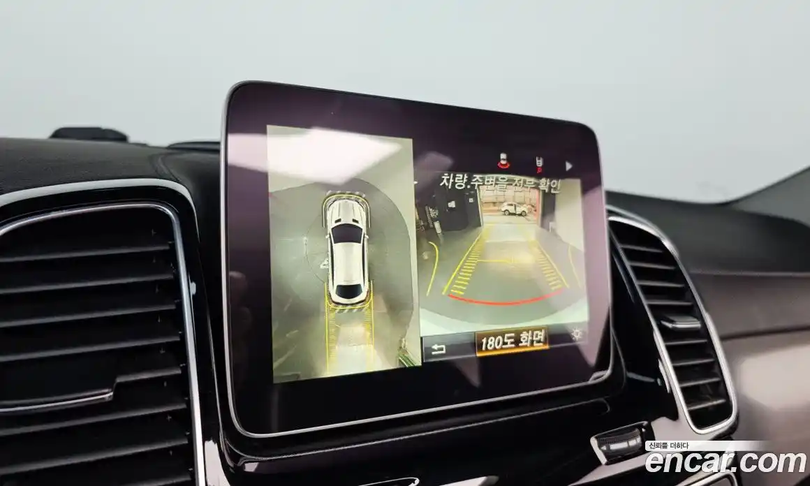 Mercedes-Benz GLE-Class 2018 3.0 Автомат в Москве № 428116, фото 14