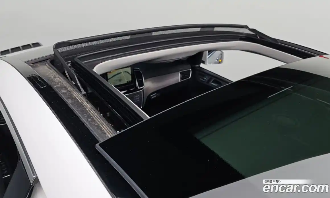 Mercedes-Benz GLE-Class 2018 3.0 Автомат в Москве № 428116, фото 19