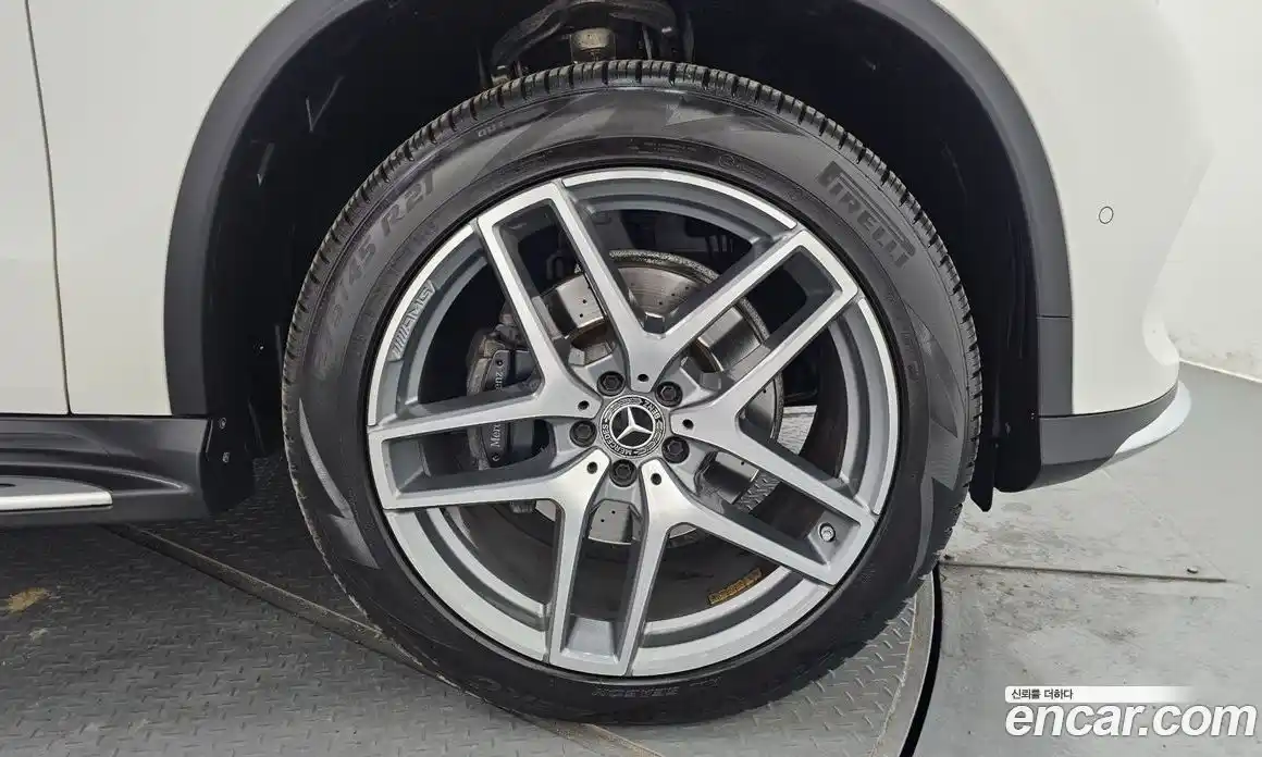 Mercedes-Benz GLE-Class 2018 3.0 Автомат в Москве № 428116, фото 5