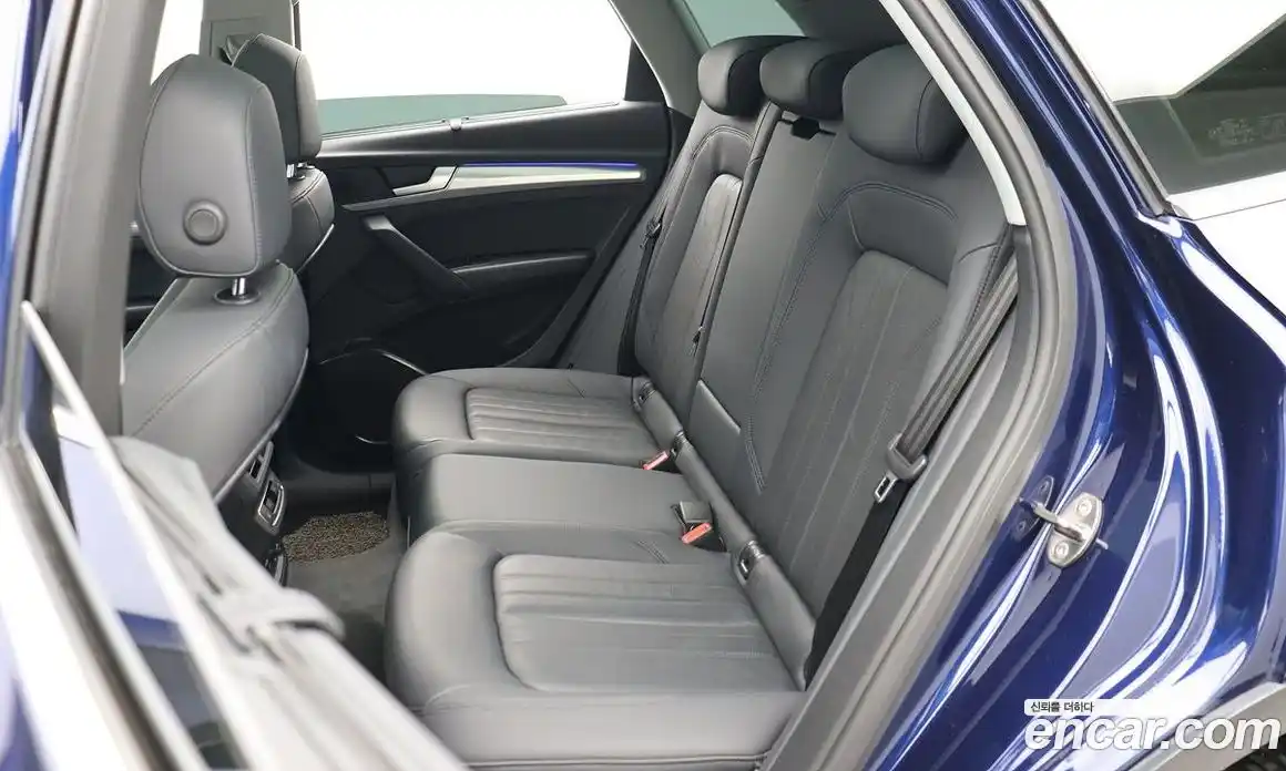 Audi Q5 2022 2.0 Автомат в Москве № 429544, фото 11