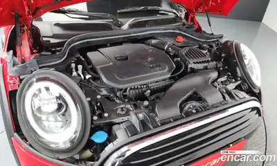 Mini Cooper 2020 1.5 Автомат в Москве № 431833, миниатюра 6