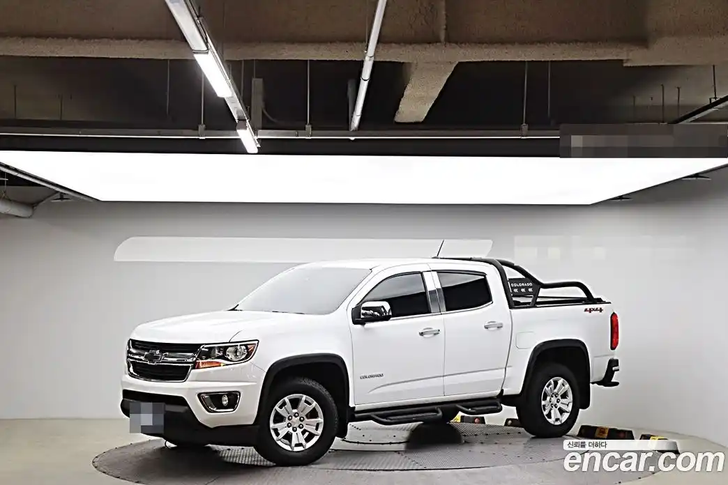 Chevrolet Colorado 2020 3.6 Автомат в Москве № 450828, фото 3