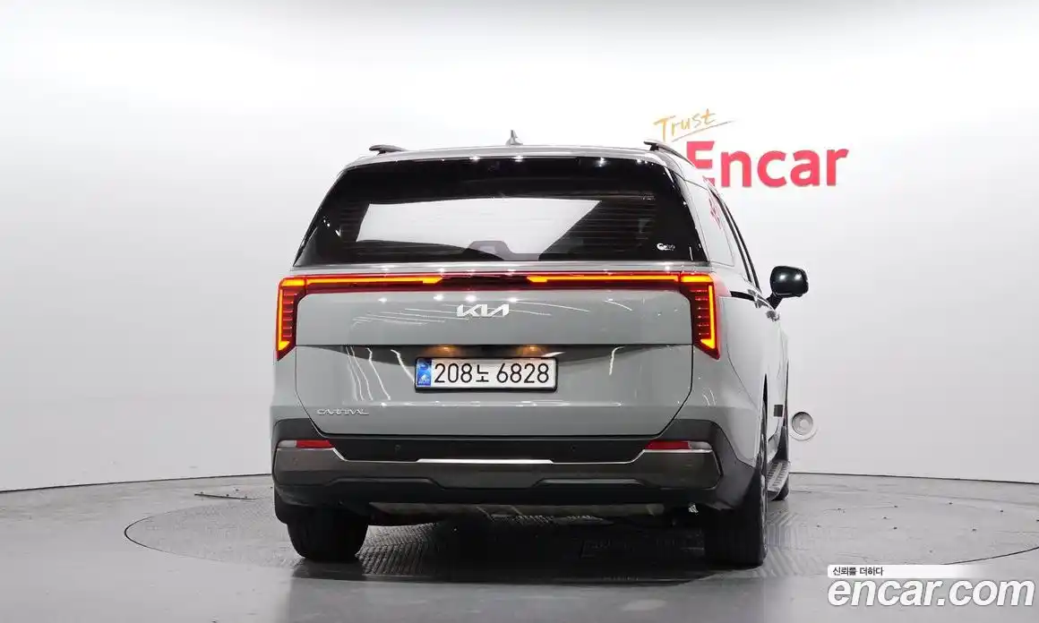 Kia Canival 2025 2.2 Автомат в Москве № 450993, фото 4