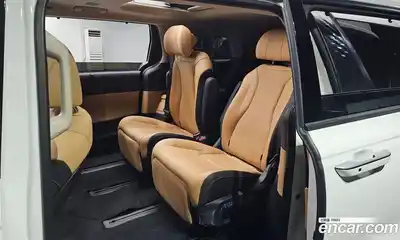 Kia Canival 2023 3.5 Автомат в Москве № 451678, миниатюра 12