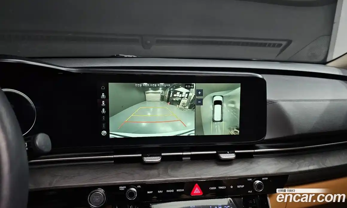 Kia Canival 2023 3.5 Автомат в Москве № 451678, фото 14