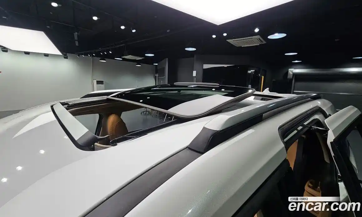 Kia Canival 2023 3.5 Автомат в Москве № 451678, фото 19